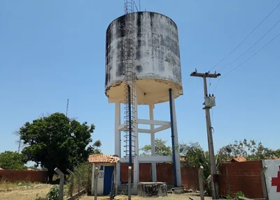 Caixa D Água em Água Branca