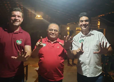 Candidato a vice-prefeito Irmão Jordão, prefeito França e candidato a prefeito Bruno Neto