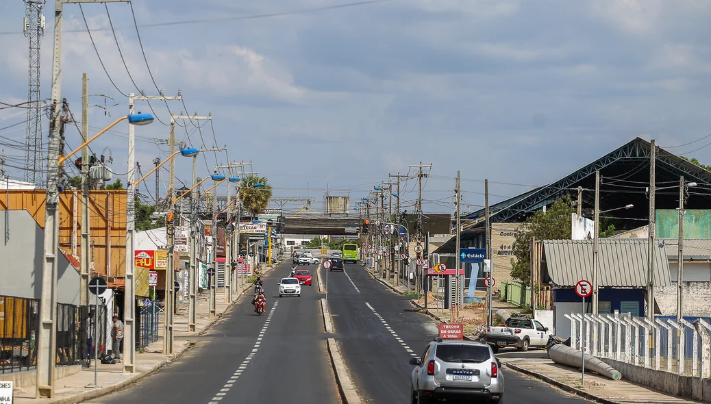 Avenida dos Expedicionários ganha nova sinalização 