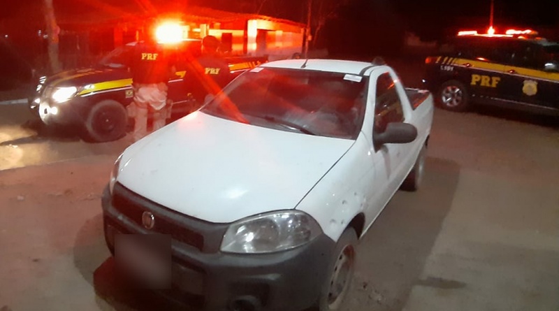 Veículo apreendido pela PRF