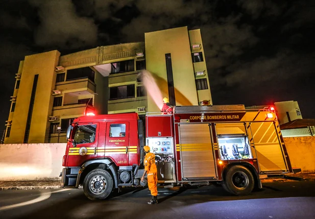 Incêndio atingiu o apartamento condomínio Sete Cidades 
