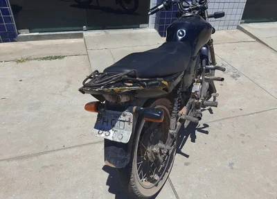 Motocicleta recuperada pela Polícia Civil do Piauí