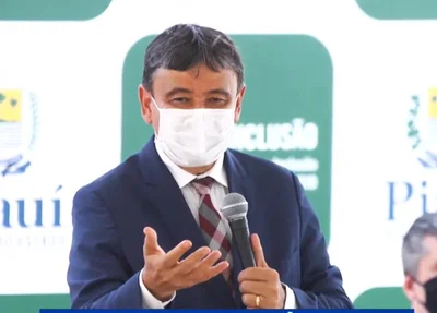 Wellington Dias, durante evento no CEIR em Parnaíba