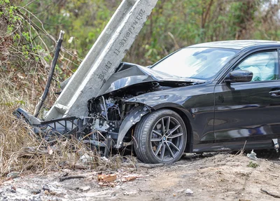 Acidente envolvendo uma BMW
