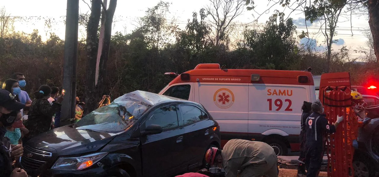 Grave acidente deixa três feridos em Teresina