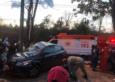 Grave acidente deixa três feridos em Teresina