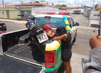 Os dois foram encaminhados para a Central de Flagrantes