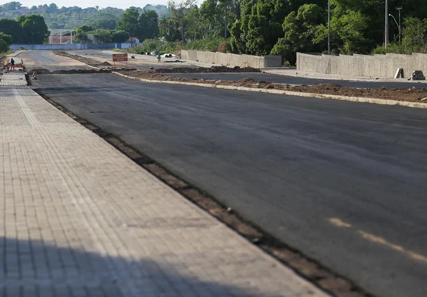 Obra da Avenida Ulisses Marques em Teresina 