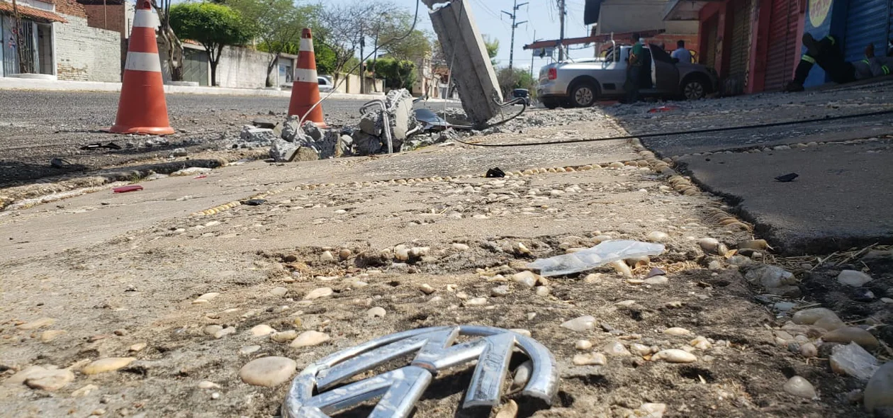 Destroços do veículo