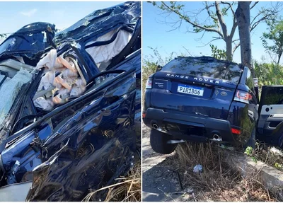 Veículo ficou totalmente destruído na BR 343