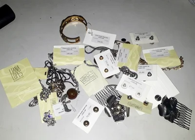 Material apreendido com a dupla