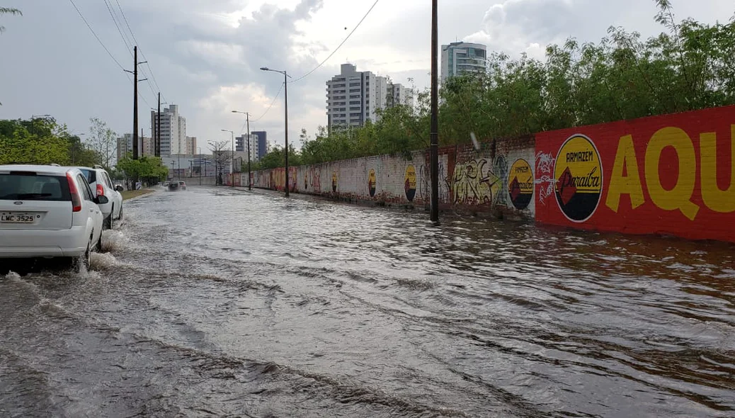 Avenida Cajuína