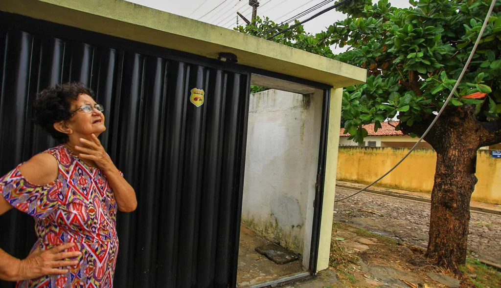 Dona Maria das Graças