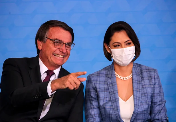 Bolsonaro e Michelle Bolsonaro