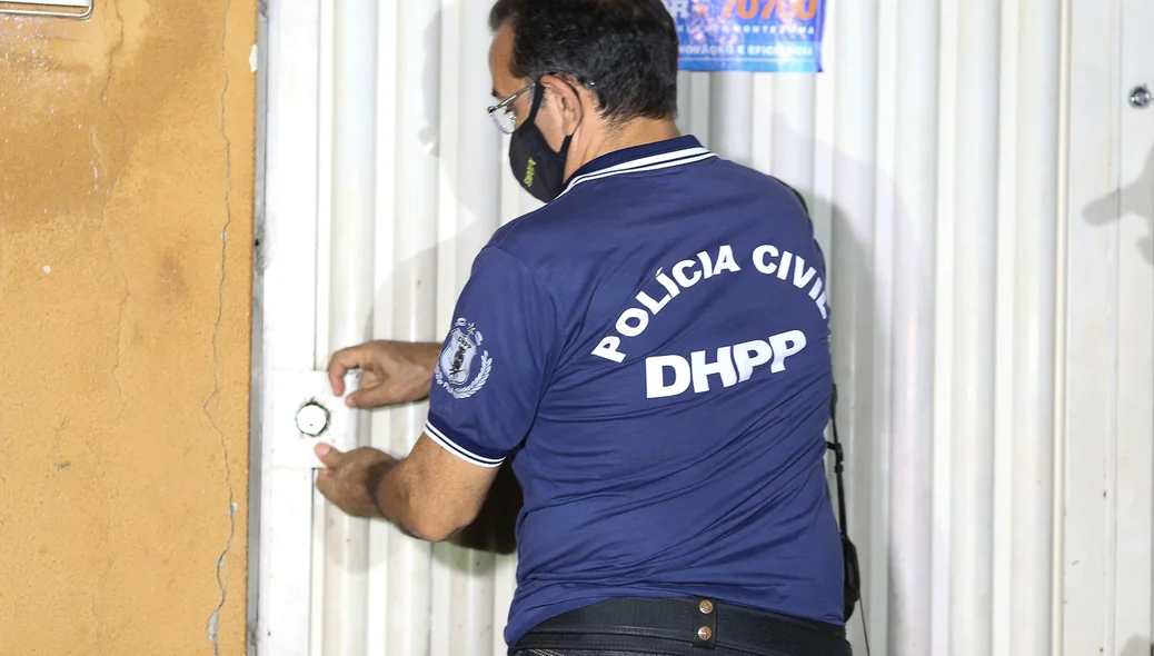 Dhpp esteve no local 