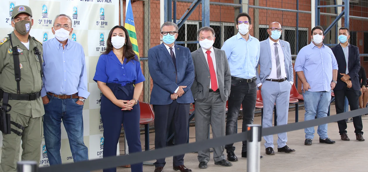 Autoridades presente na solenidade 