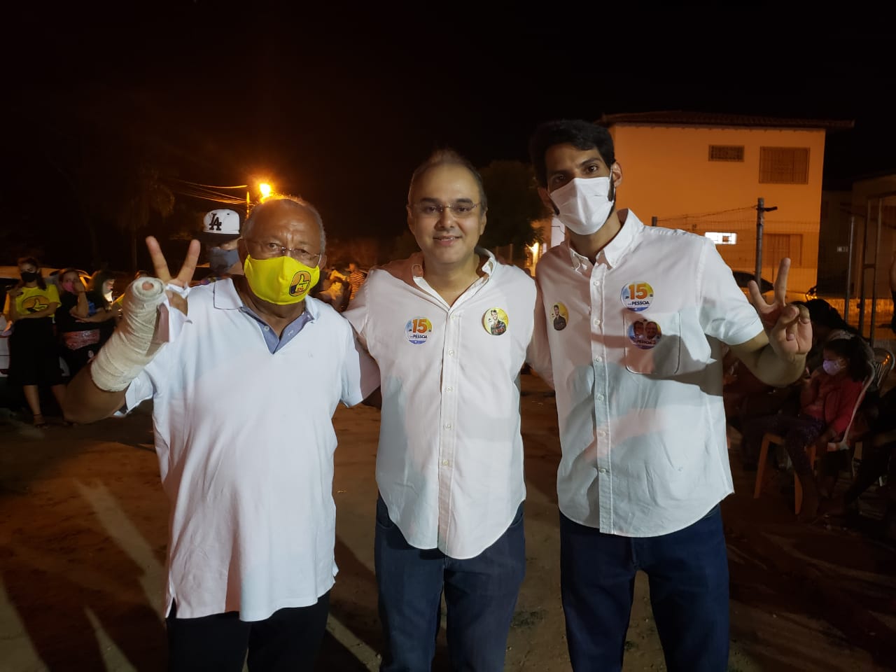 Dr. Pessoa ao lado de Firmino Paulo e Roncalli Filho