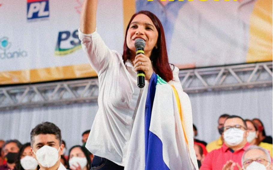 Dinair Veloso