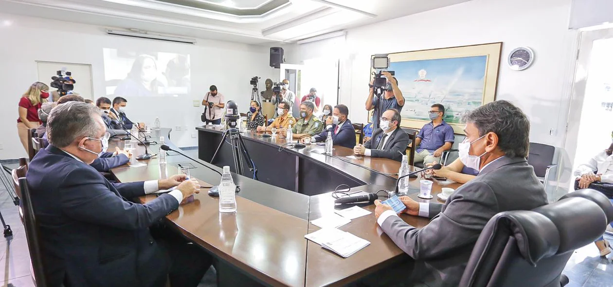 Lançamento da Campanha Novembro Azul no Palácio de Karnak