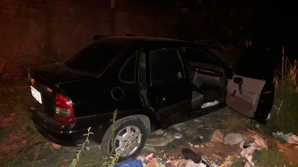 Carro usado pelos bandidos