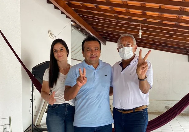 Fábio Abreu fecha apoio ao Dr. Pessoa para prefeito de Teresina