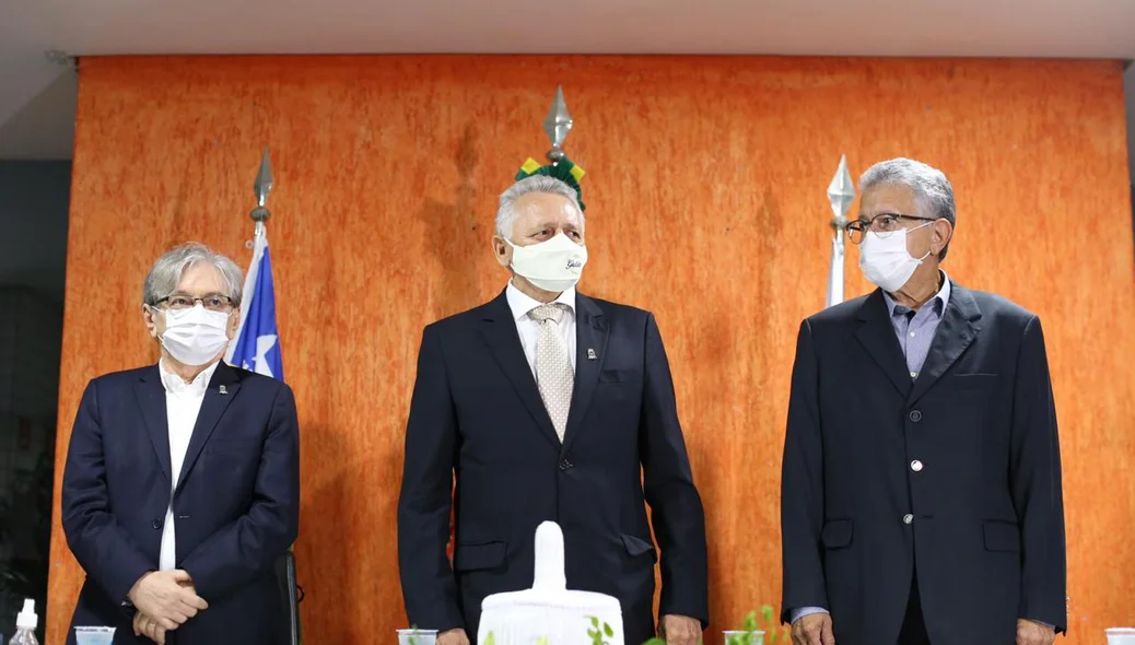 Arimatéia Dantas, Gildásio Guedes e o vice-prefeito Luiz Junior