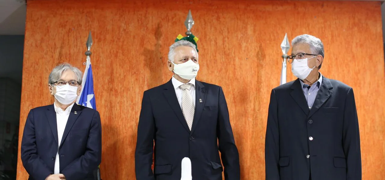 Arimatéia Dantas, Gildásio Guedes e o vice-prefeito Luiz Junior