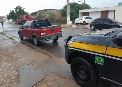 A carga estava no Fiat Strada