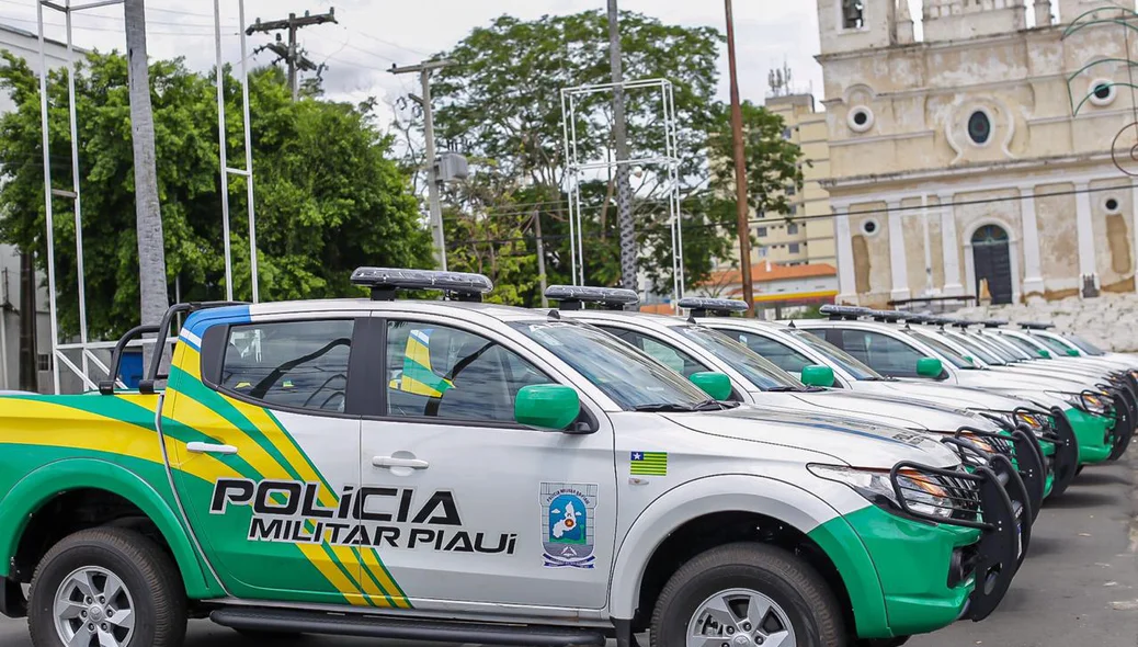 Viaturas da Polícia Militar