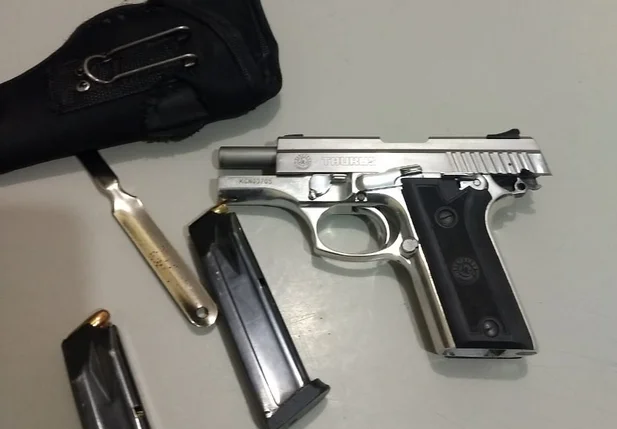 Arma de fogo apreendida pela Polícia Militar