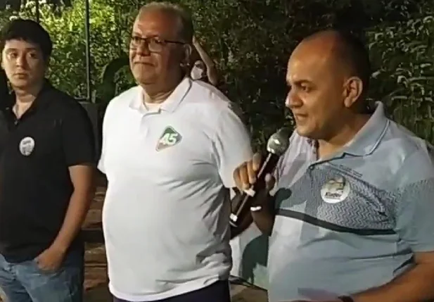 Kleber Montezuma ao lado de Neto do Angelim