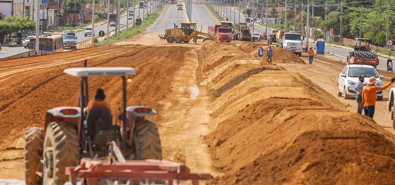 Acesso a um dos viadutos da BR 316 em construção