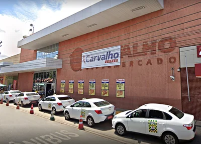 Comercial Carvalho na Joaquim Nelson