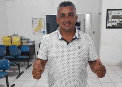 Arnon Santana