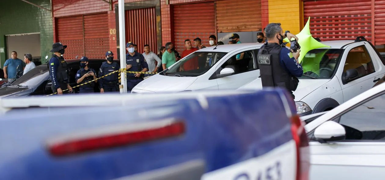 Polícia Civil no local 
