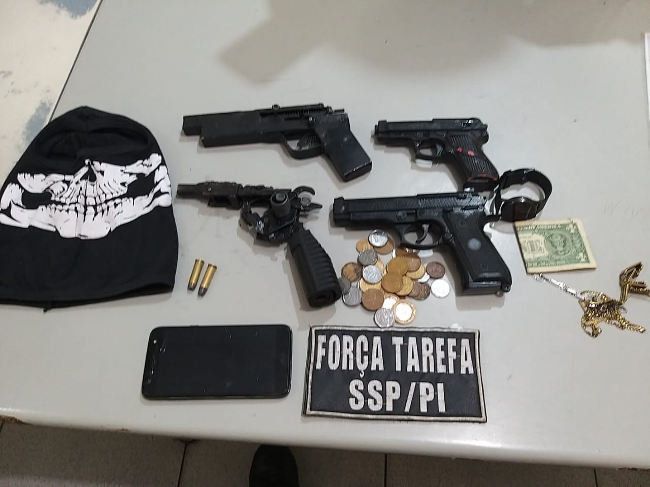 Material apreendido pela Força Tarefa