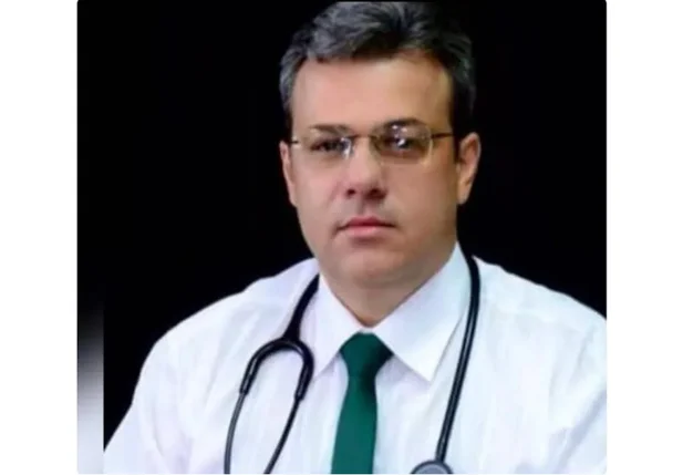 Médico Artur Sales Melo