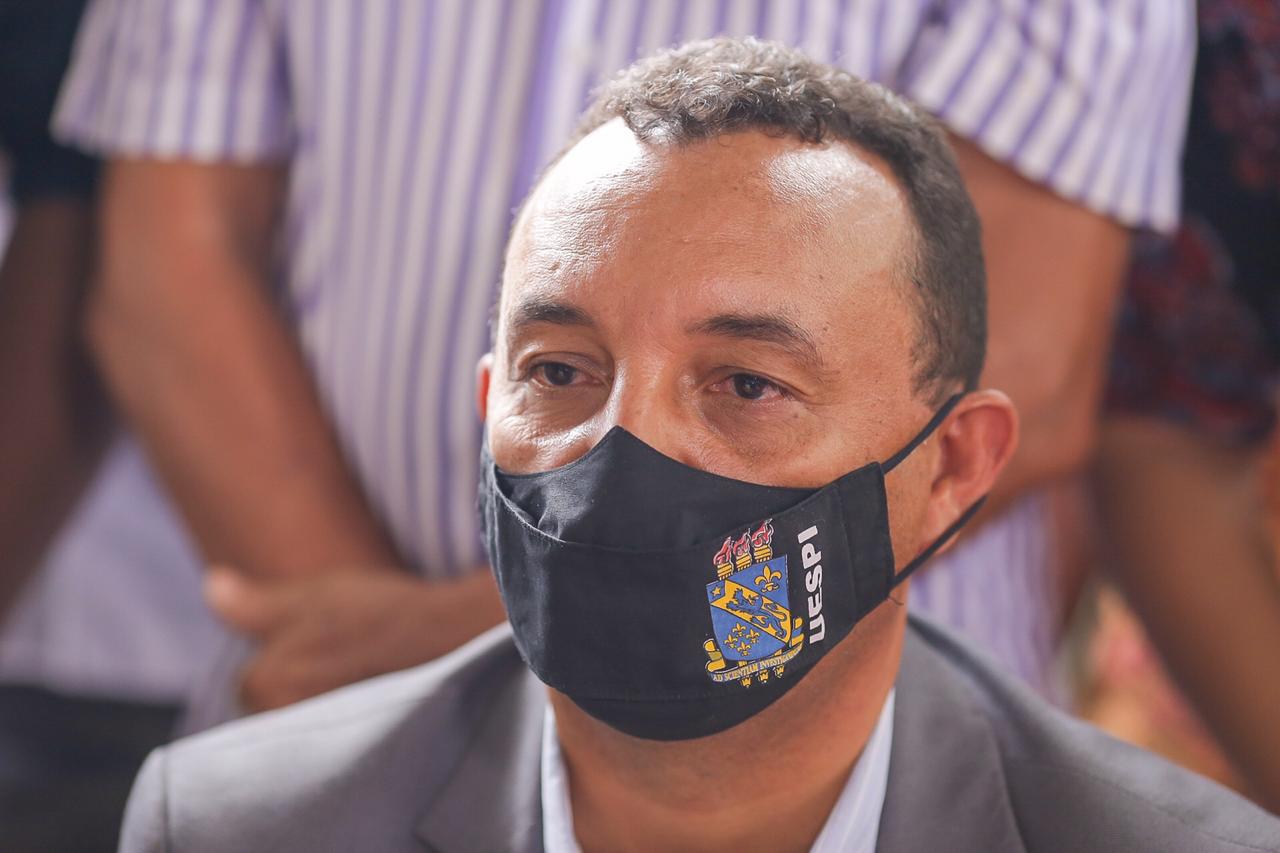 Nouga Cardoso, futuro secretário de Educação