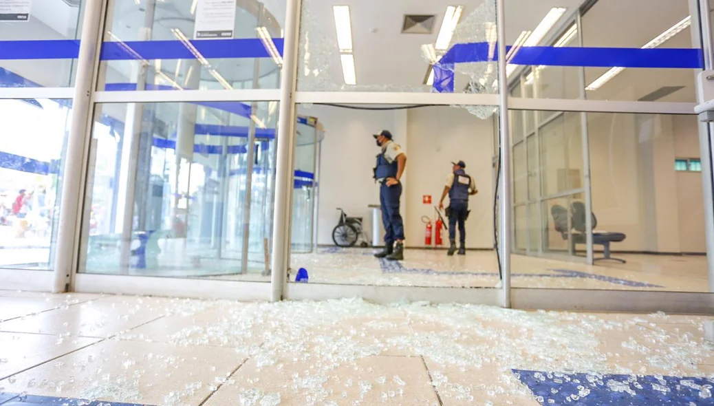 A agência ficou destruída 