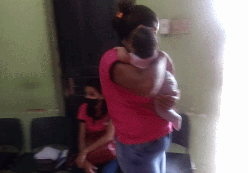 Bebê é devolvido à mãe