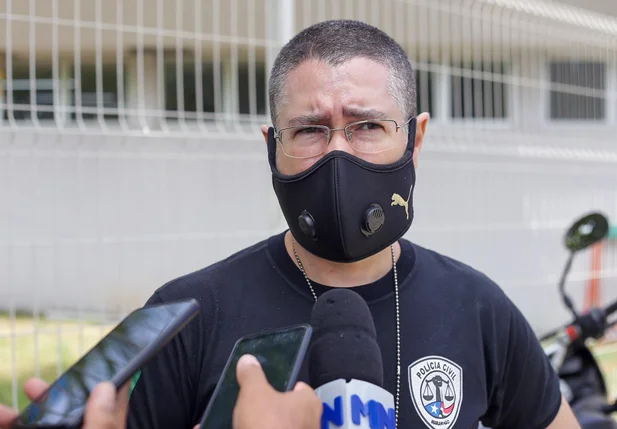 Delegado Cláudio Mendes