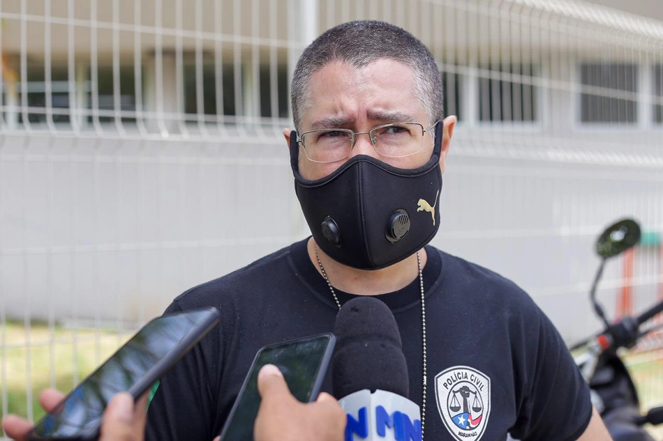 Delegado Cláudio Mendes