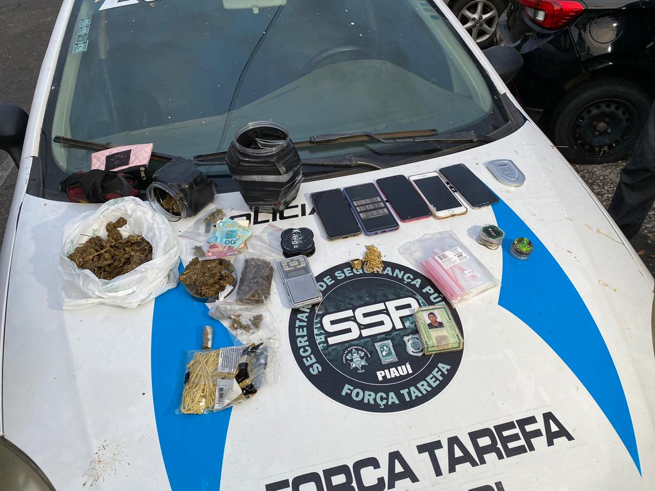 Objetos apreendidos pela Força Tarefa
