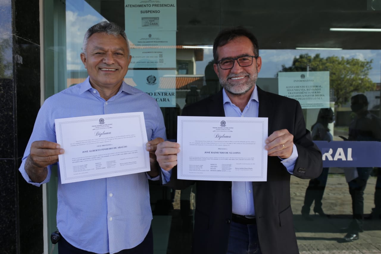 Zé Raimundo e o vice José Alberto