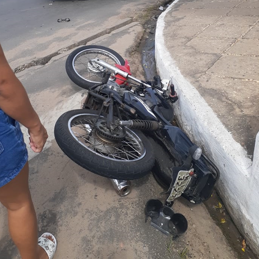 As motocicletas foram recolhidas por parentes das vítimas
