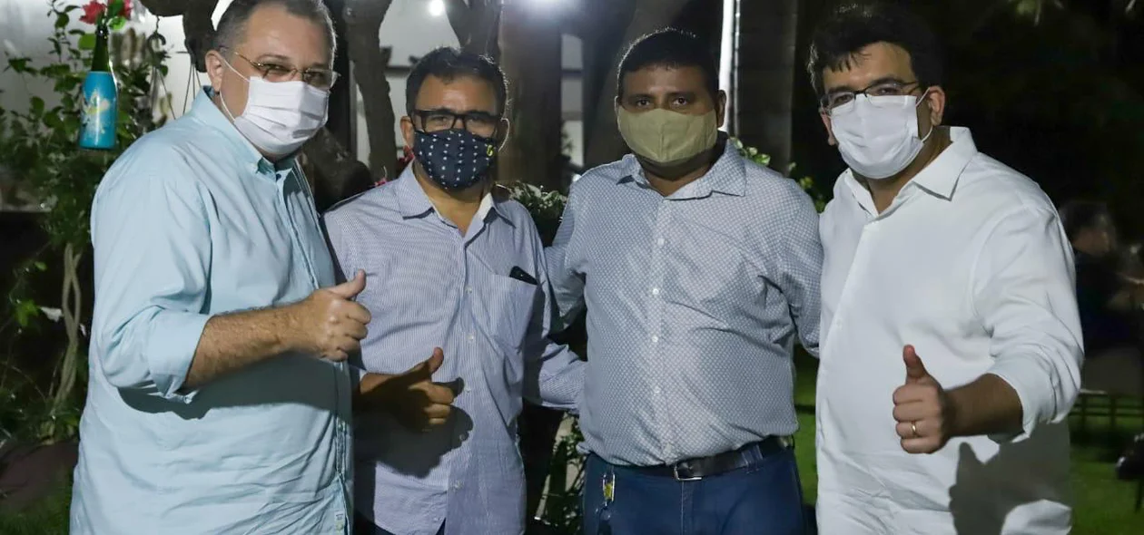 Reunião no litoral
