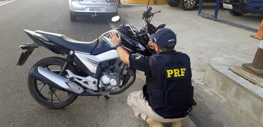 Veículo foi roubado em setembro 