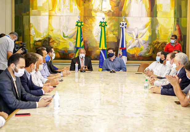 Dr. Pessoa recebe Baleia Rossi na Prefeitura de Teresina