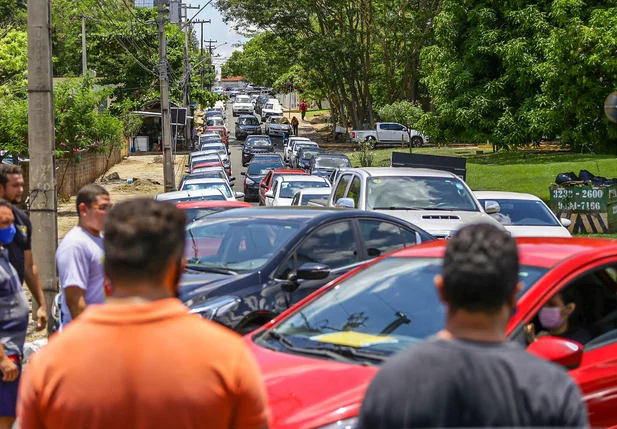 Motoristas de APP realizam ato pela redução do ICMS no Piauí