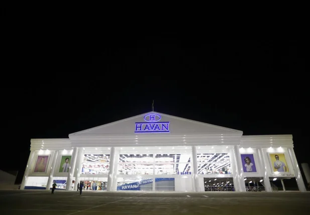 Luciano Hang apresenta Havan de Teresina ao Dr. Pessoa